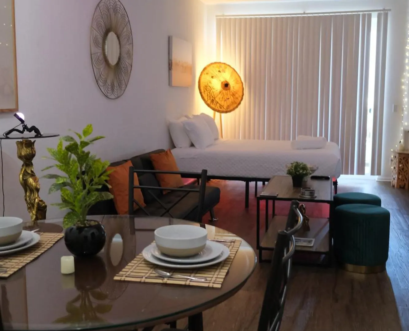 Apartment Elegant Suites In Mdr-Venice With Pool, Hottub & Gym Los Angeles