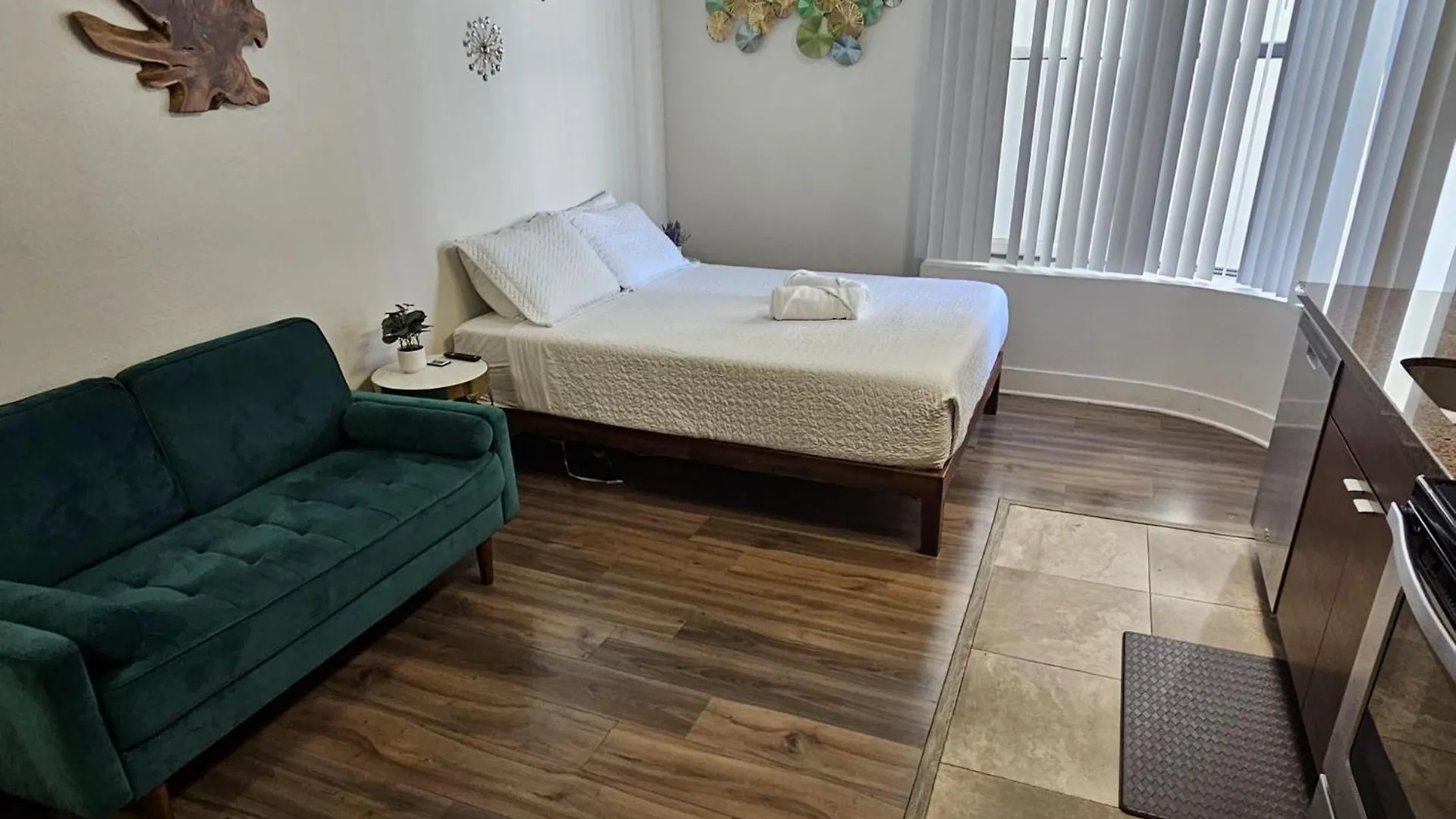 Elegant Suites In Mdr-Venice With Pool, Hottub & Gym Los Angeles 0*,