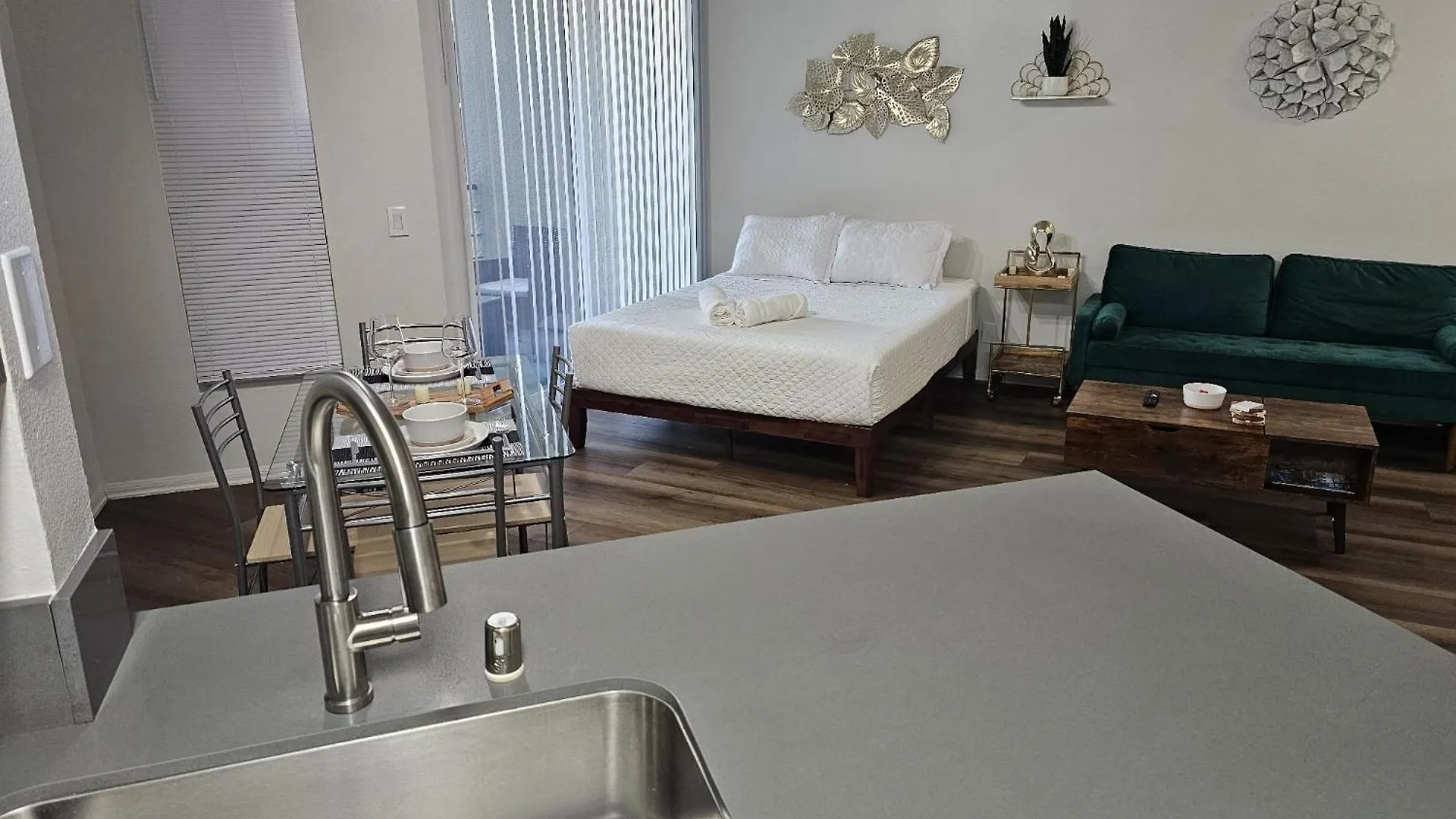 Elegant Suites In Mdr-Venice With Pool, Hottub & Gym Los Angeles